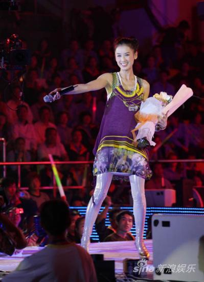 [大话群星] 黄圣依  《 白蛇传 说》_网易娱乐论坛