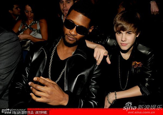 图文:全美音乐奖现场-Usher和贾斯汀