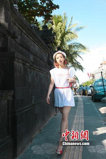 韩星SARA转型情歌天后写真青春可爱(组图)