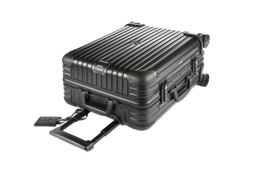 RIMOWA&MONCLER全新尺寸旅行箱再创精品