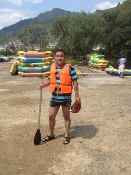 �ʵ���ҵ�С������������;����Ʒ���� ����