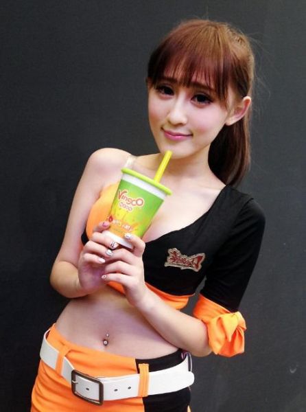 众美女新宠饮料维果部落风靡CJ全场