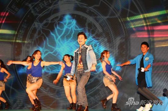 快乐家族现场图