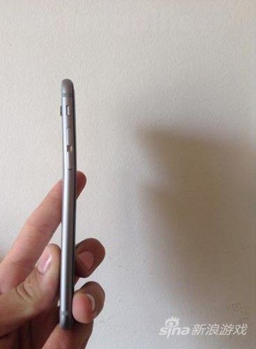 iPhone6与6Plus可掰弯 携带时请勿坐或弯腰_9