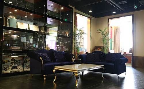 华硕携手F5创享网咖举办英雄联盟挑战赛