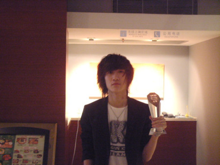 游戏也有明星看穿越火线终身荣誉会员_网络游