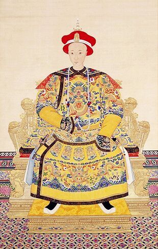 同治皇帝，清穆宗爱新觉罗·载淳（1856年3月23日－1875年1月12日），清朝第十位皇帝，也是清军入关以来第八位皇帝，年号“同治”。