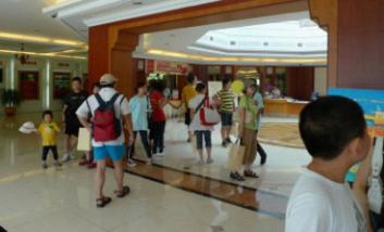 人众人教育高端客户拓展日在雅居乐举行_成都