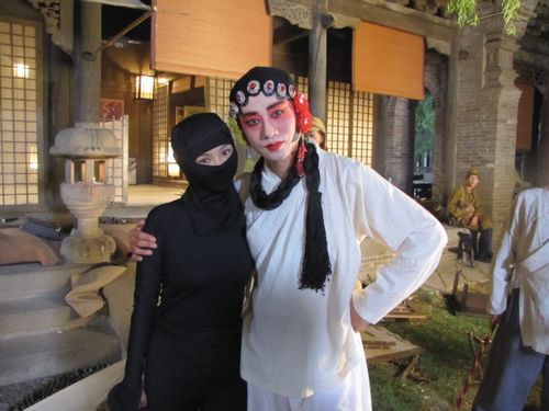 主演的军旅大片《抗日奇侠