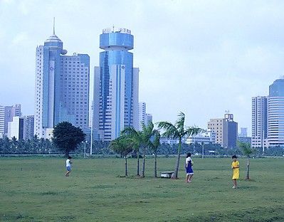 清凉怡人 中国最美的十大海滨城市(组图)(3)_城