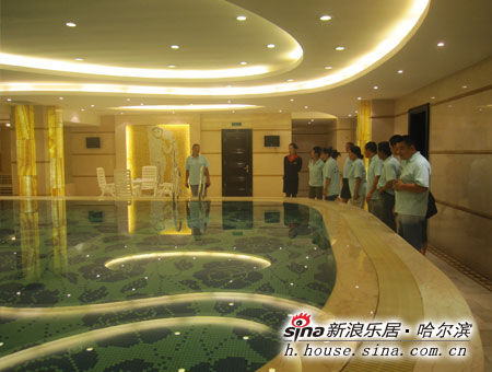 东都公元回馈业主 好吃好玩游北京(组图)_东都