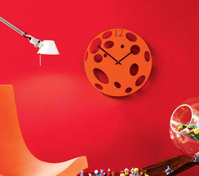 ��ɫ����