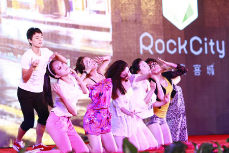 国内外知名品牌代表共贺发布会圆满成功