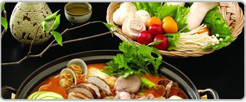 什么生意最火爆? 加盟烤翻天自助涮烤吧开心赚