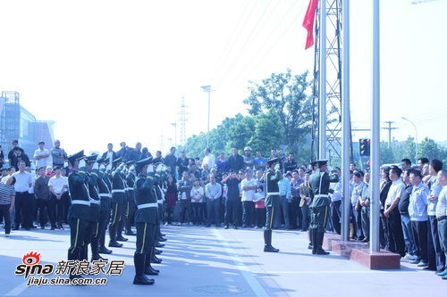 无锡招商城的一天--爱我祖国扬我国威