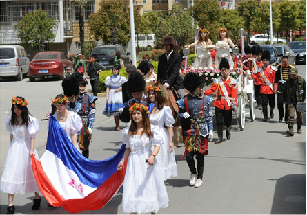 西班牙皇家婚礼巡游+即将在佳兆业御金华丽开