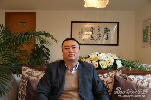 金东方颐养园项目营销策划部经理杨奇先生 金东方颐养园项目营销策划部经理杨奇先生