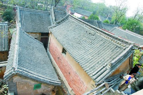 郑州市上街区方顶村拥有300多间明清建筑_市