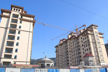 28平米三居 热销学区多为二次置业_富甲逸品_