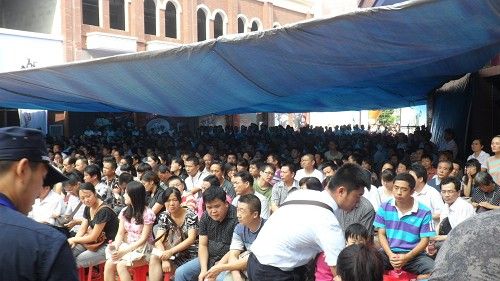 保利四盘盛世怒放 劲销9亿腾袭荆楚(组图)_活动