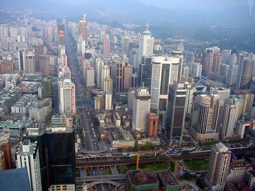 深圳:家庭买房需10-15年收入(图)