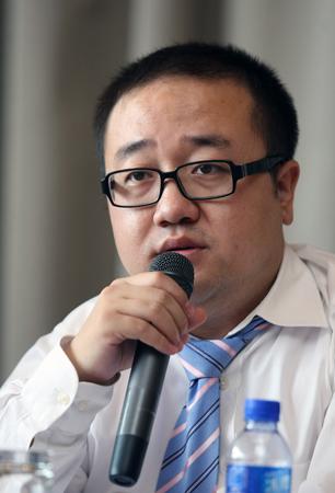 图为 中国易居天津分公司总经理胡永明先生