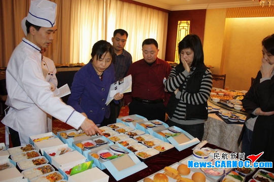 ��̤ʵ�أ����Ͻ�ȡ�����Ϻ�֣�ݺ�ʳ������