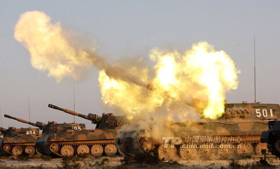 兰州军区组织指挥员学习新装备提升复合素质