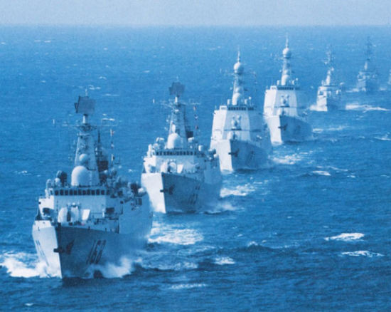 资料图：中国海军南海舰队新型驱逐舰编队。