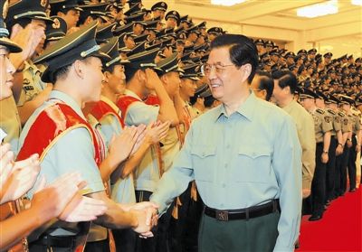 全面推进现代化武警力量建设努力开创武警部队