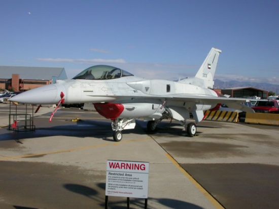 ����ͼ���������վ�װ��������F-16ս����