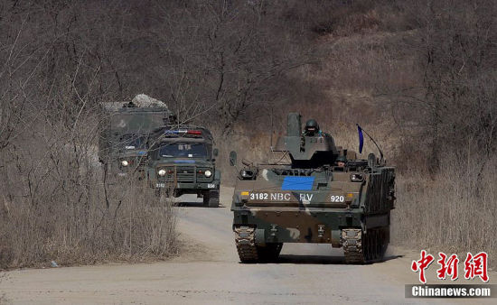 韩美“关键决心”年度例行联合军演27日起在韩国举行，驻韩美军2100余人和约20万名韩军参加。朝鲜外务省对此称，朝鲜“已经做好了对话和战争的一切准备”。