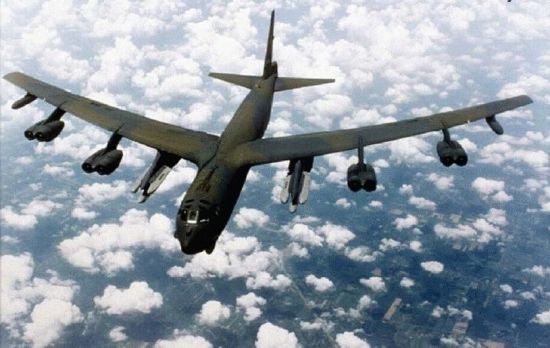 ͼͬ²㱤B-52սԺը