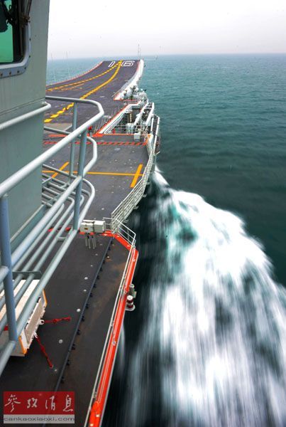 美刊推测中国欲建更大航母：排水量或达8万吨