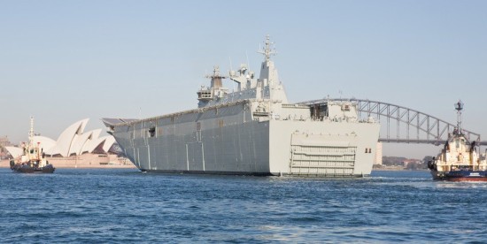 澳军重启航母梦：最强两栖舰将进行直升机起降测试