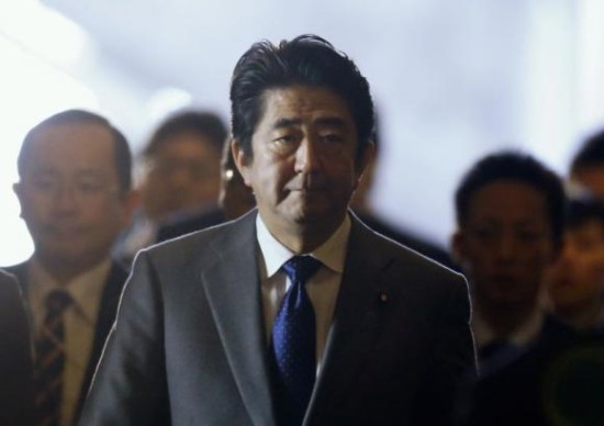 外媒：日本人质母亲恳求安倍拯救儿子性命