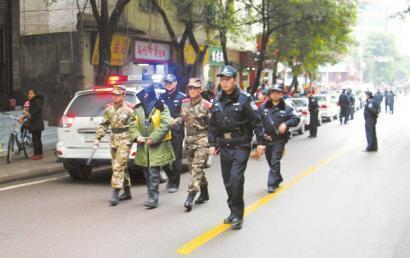 美国女子为博网络人气毒杀5岁儿子或判终生监禁