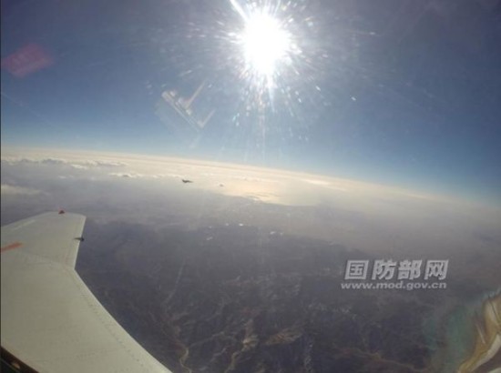 外媒：中国执勤战机飞太勤日本飞行员疲于追踪