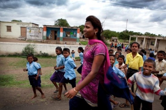 ������200��Ů���������������ж���Ϊ���