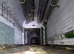 俄罗斯曝光核大战隧道