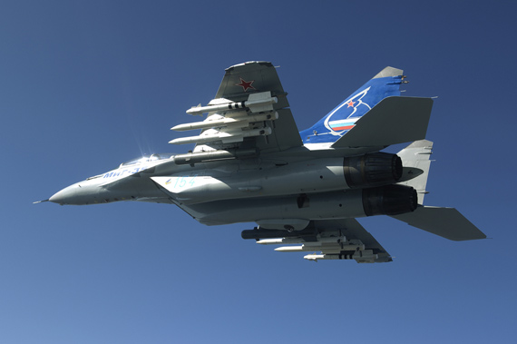 虽然由米格-29发展而成，但米格-35的性能却有了质的飞跃