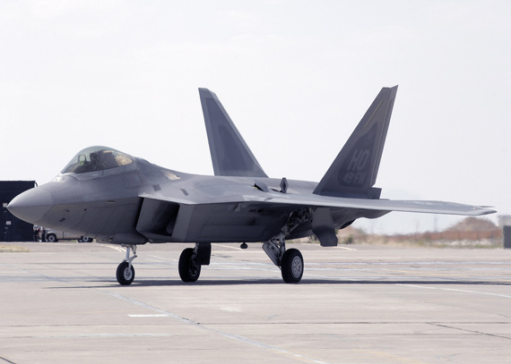 վվ׹F-22Aս¹ǰƬ  ͼƬԴվվ U.S. Air Force