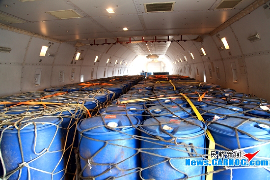 大连石油管道爆炸 南航黑龙江急送救援物资