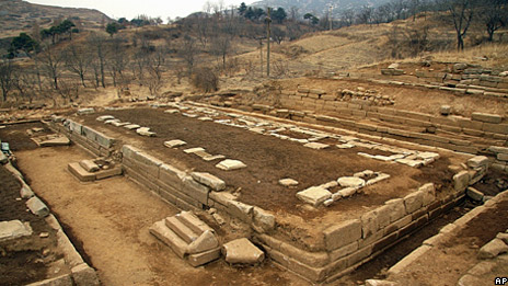 ruins of Manwoldae in Kaesong