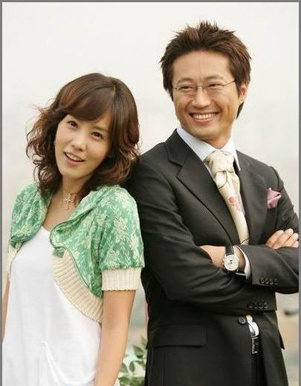 <em>木子美:女人</em>用 次色情 安全慰藉_新浪女性_新浪