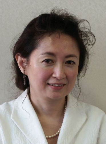 Leimei Julia Chiu(ձ)