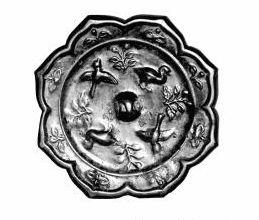 谈谈唐代花鸟菱花镜