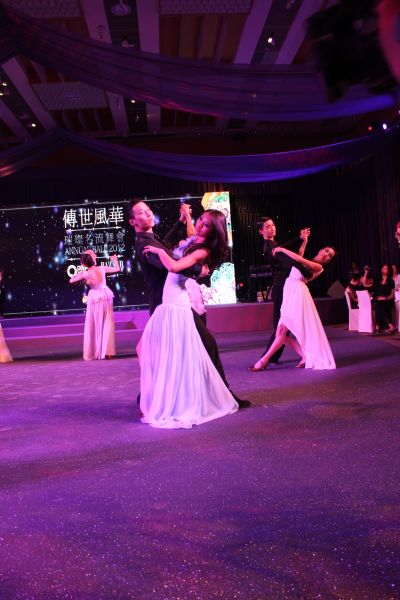 本次舞会是时尚传媒集团首次推出的中国顶级社交舞会