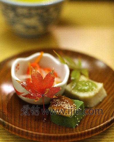 ��ʽ����Сʳ