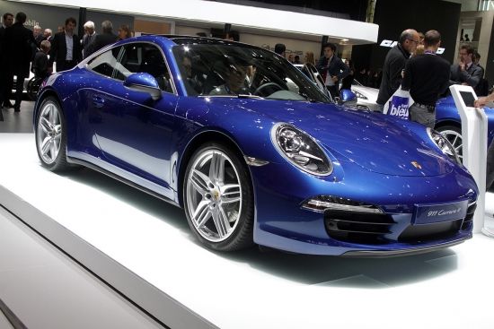 保时捷正式对外了新一代911 carrera 4和911 carrera 4s车型